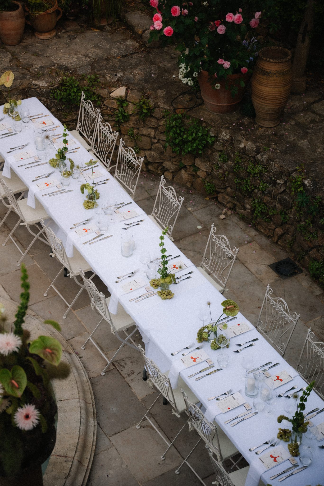 destination wedding planner in Provence empreinte ephemere wedding design