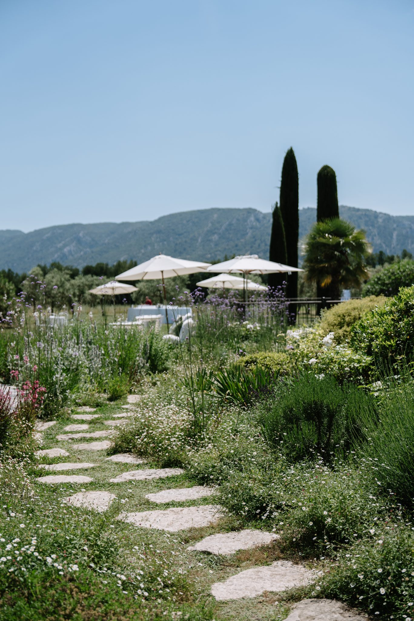 high-end-simplicity-wedding-planner-designer-provence-artistic-direction-empreinte-ephemere